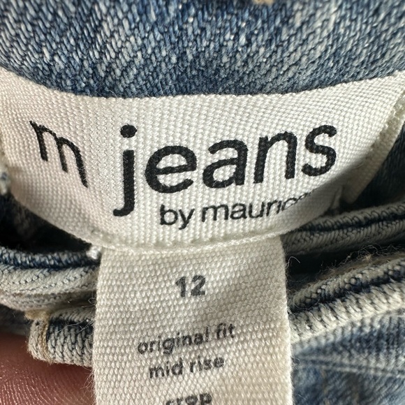 Maurices Denim 21” straight distressed cropped Original fit Mid Rise size 12 - Picture 2 of 10